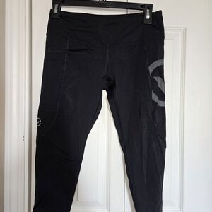 Virus Black Performance Leggings